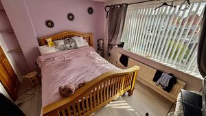 Photo 1- click for photo gallery